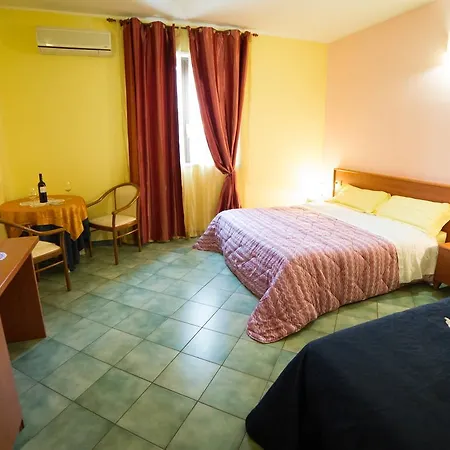 La Lanterna