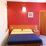 La Lanterna 3* مارتانو
