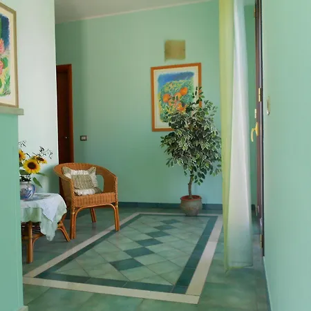 La Lanterna אורחן