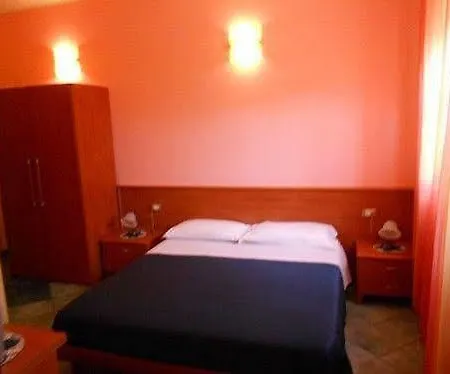 La Lanterna אורחן מרטאנו